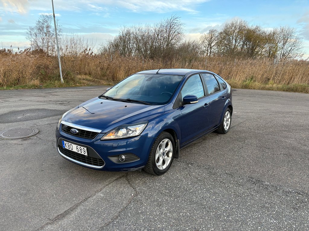 Ford Focus 5dr 1.8 Flexifuel Titanium 125hk