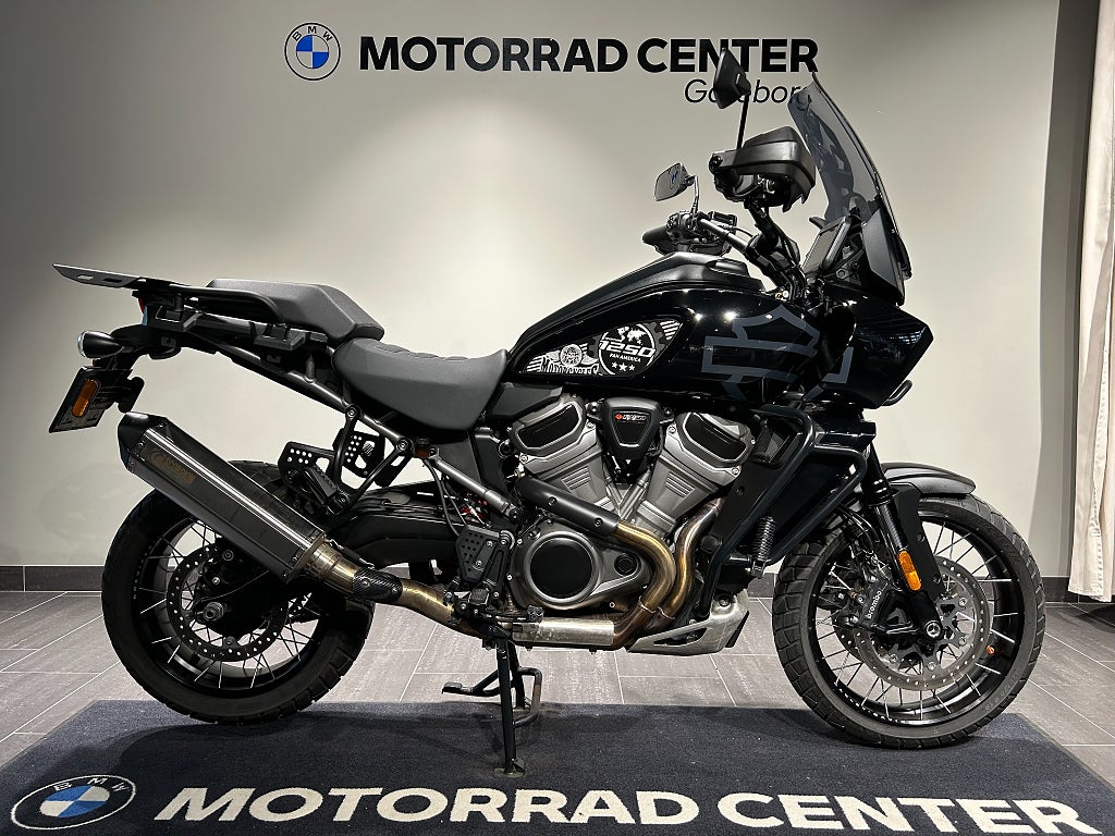 Harley-Davidson Pan America 1250 Special / Slip-on / Adaptive Ride Height