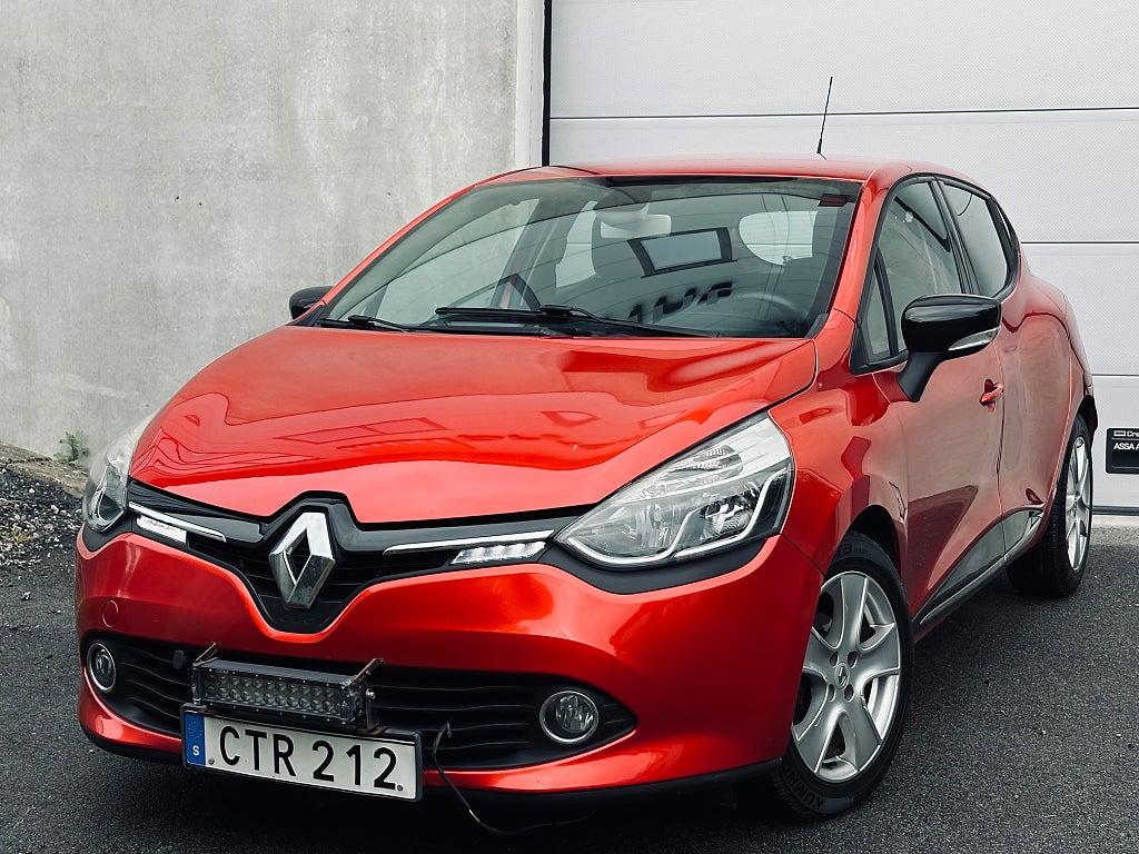 Renault Clio 0.9 TCe Euro 5 Låg Mil!