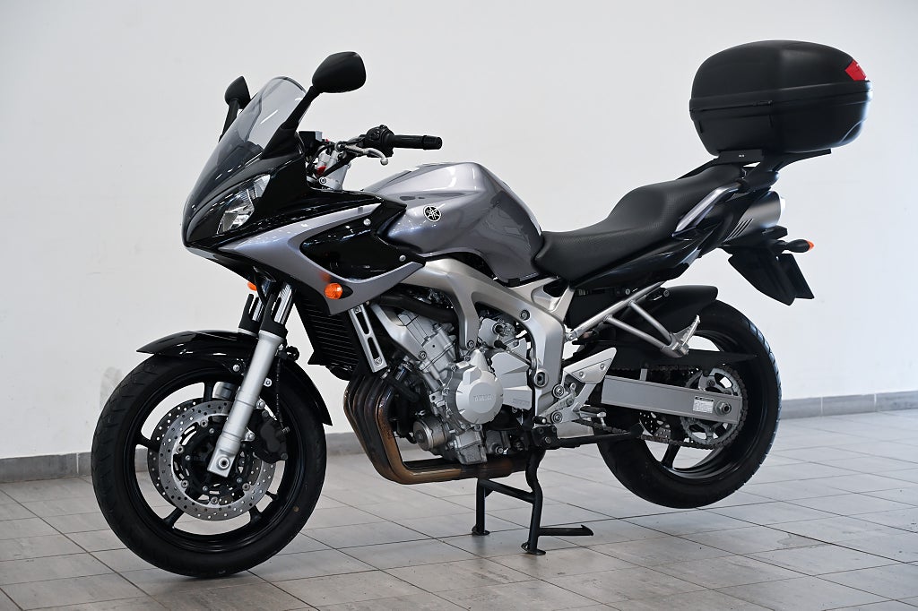 Yamaha FZ6-S 600
