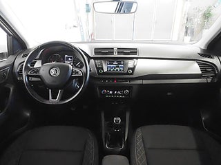 Halvkombi Skoda Fabia 14 av 22
