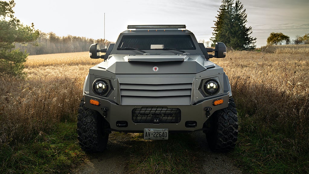 Under motorhuven finne en V8-motor som är kopplad till en automatlåda. Foto: Collecting Cars. 