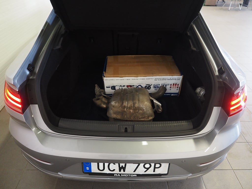 Volkswagen Arteon TDI 190hk 4M R-Line |Pano|Dynaudio|Cockipit|Coils