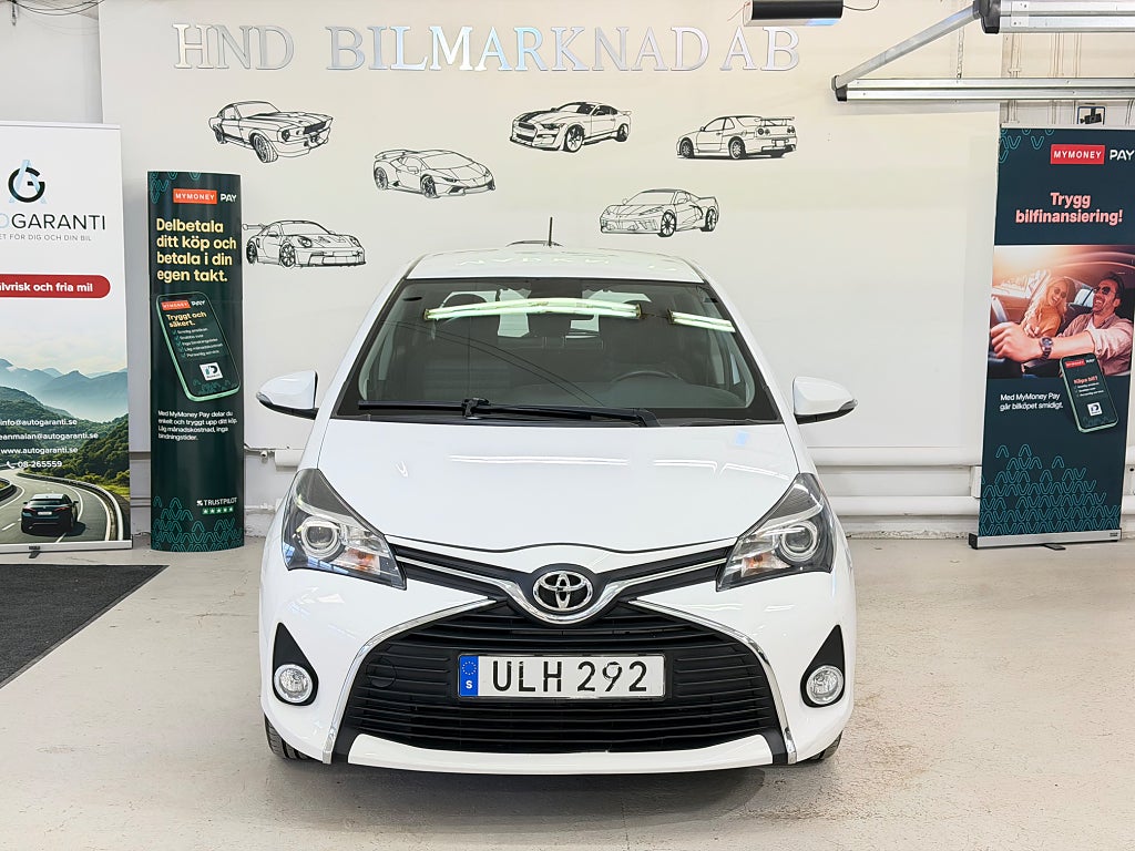Toyota Yaris 1.33 Dual VVT-i Comfort Ny Servad Auto B-Kamera 99HK 
