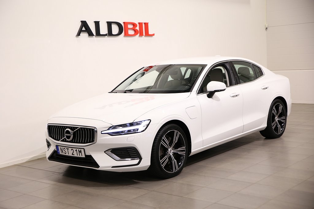 Volvo S60 Recharge T8 392hk AWD Inscription / Teknikpkt / Drag / Läder /HK