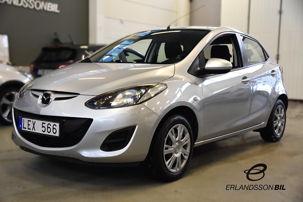 Mazda 2 5-dörrar 1.3 MZR Euro 5 NYSERVAD EN ÄGARE 