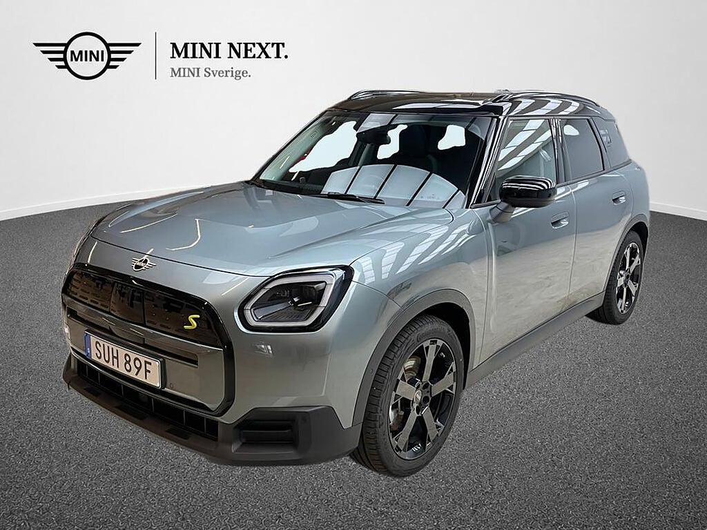 MINI Countryman SE ALL4 Classic Trim, Paket M