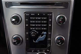 SUV Volvo XC60 14 av 20
