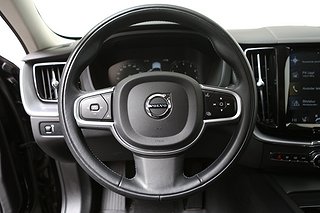 SUV Volvo XC60 15 av 29