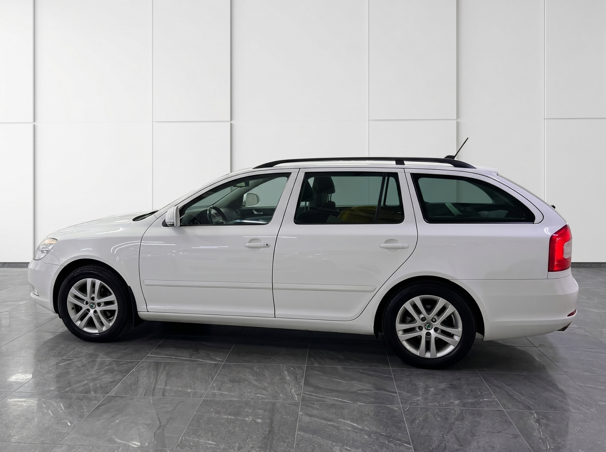 Skoda Octavia 2013, bild 5/40