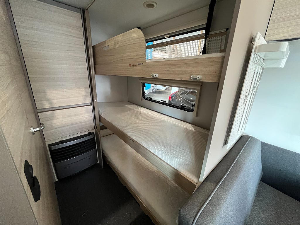 Adria Altea 552 PK /Barnkammare/Markis/ 7 bäddar /Golvvärme - Adria