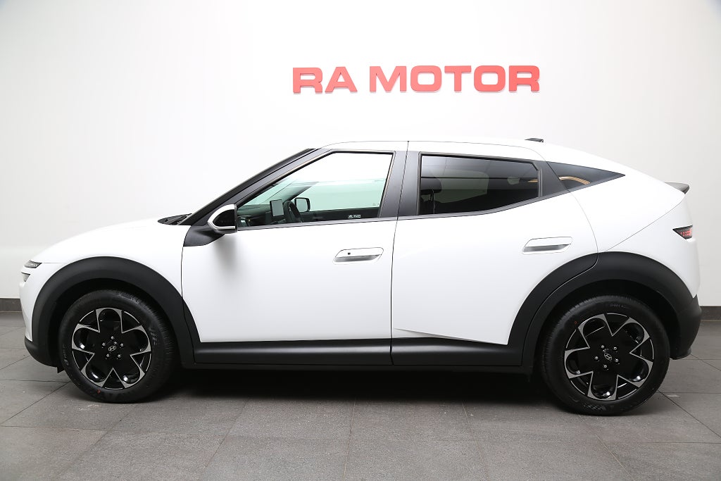 Hyundai Ioniq 3 Standard Range - Trend *Räntekampanj 2,99% 2027
