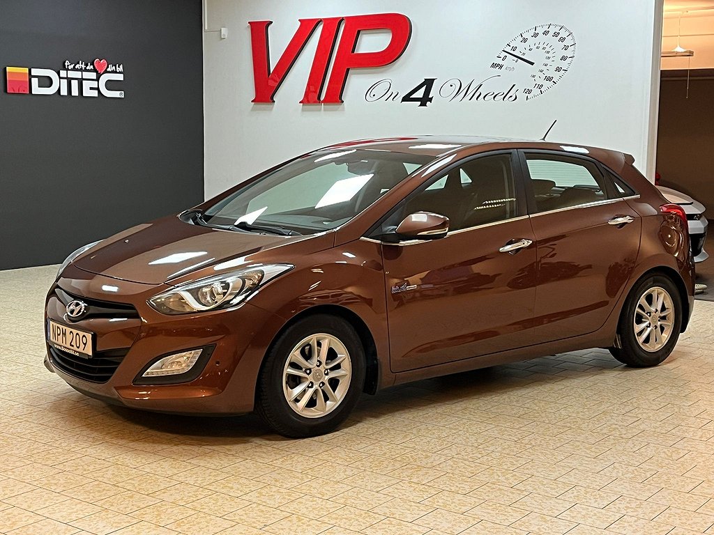 Hyundai i30 5-dörrar 1.6 (135hk)GDI Business Backkamera Drag