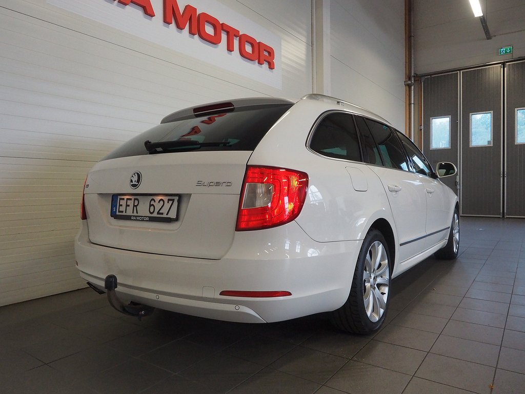 Skoda Superb Kombi 1.8 TSI Aut | Drag | P-Sensorer 2012