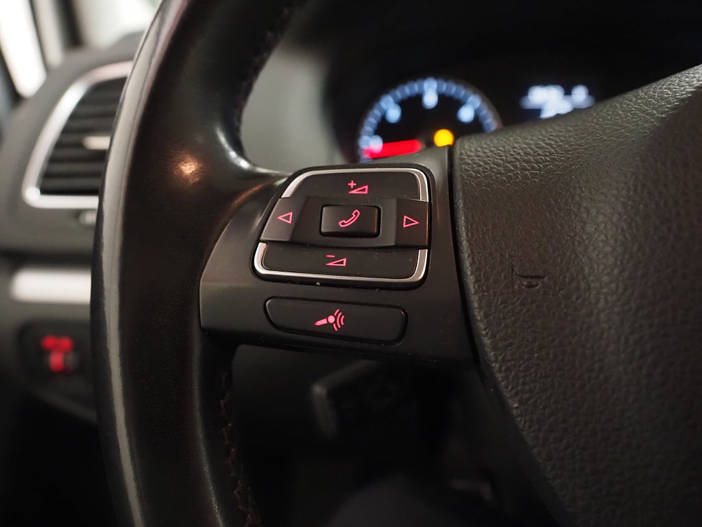 Volkswagen Sharan 7-sits 2.0 TDI 140hk Masters Dragkrok D-Värm Kamera 2015