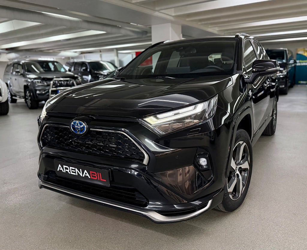 Toyota RAV4 Plug-in Hybrid AWD E-CVT X EDITION DRAG LÄDER MOMS -23