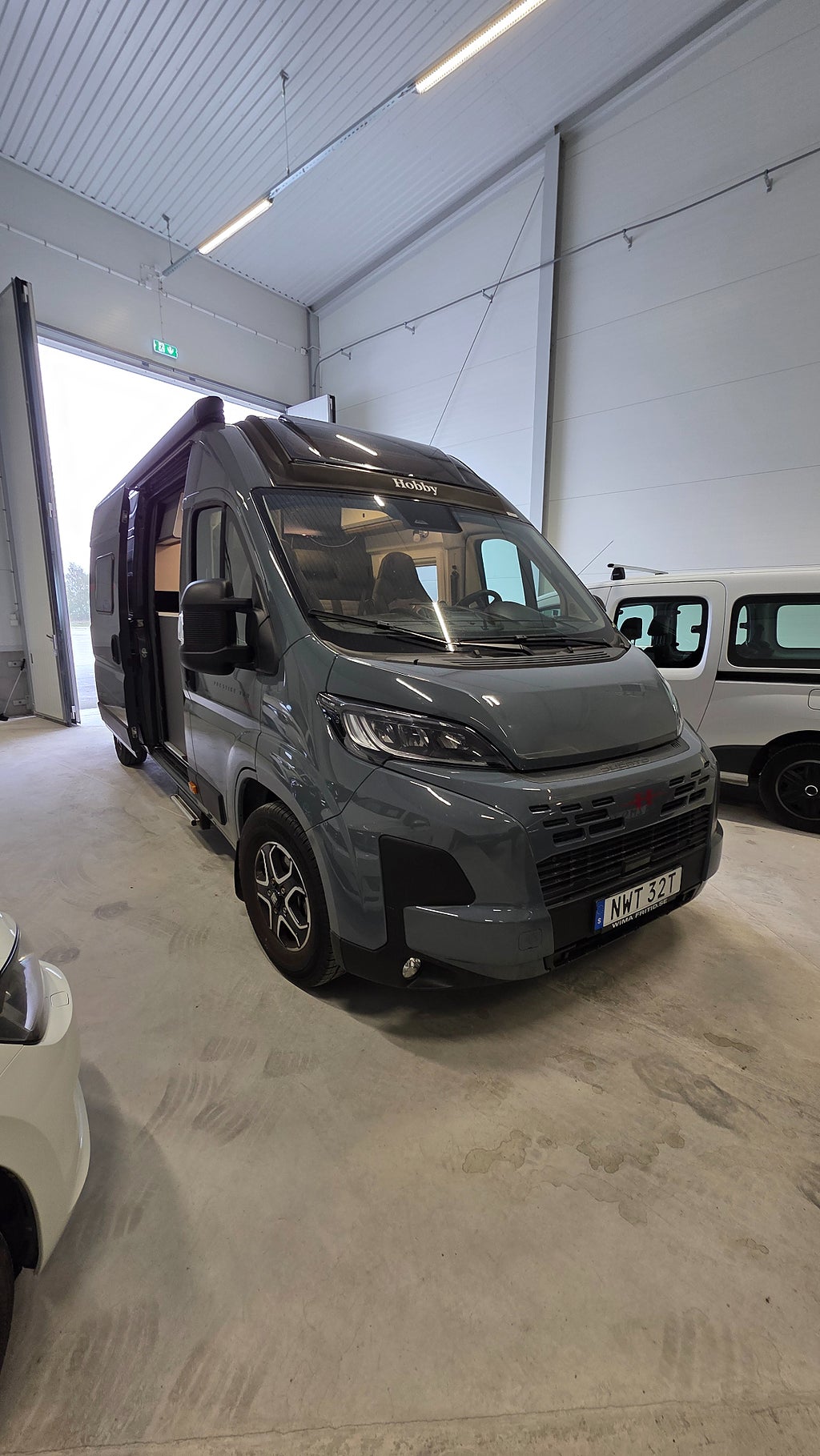 Hobby Prestige Van 640 ET First Edition 180hk Aut 240 mil 
