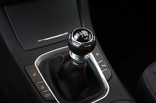 Halvkombi Hyundai i30 17 av 20