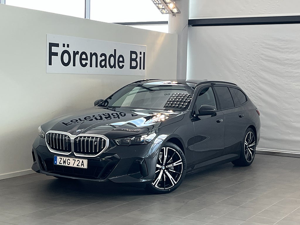 BMW i5 eDrive40 Touring M Sport Rattvärme Drag ComfortAccess
