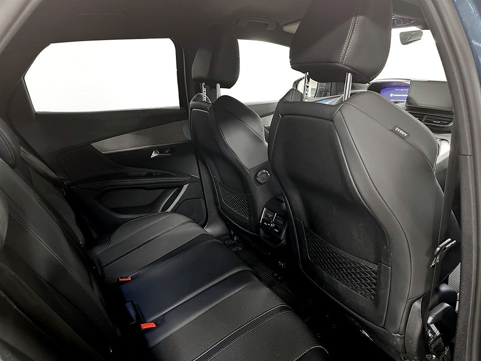 Bild på Peugeot 3008 GT 1.2 PT 130hk Aut B-KAMERA CARPLAY