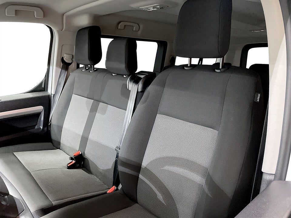 Bild på Citroën ë-Spacetourer Feel 75kWh 136hk L3 - 9-SITS,NAV,B-KAMERA