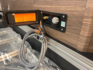 Husbil-halvintegrerad Adria MATRIX SUPREME 670 DL 11 av 28