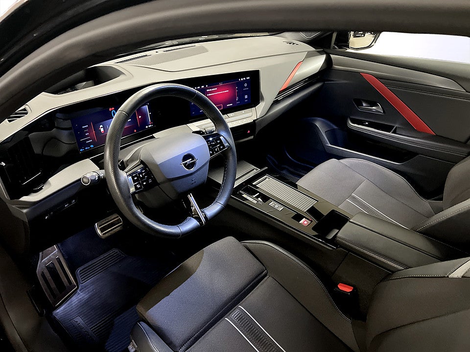 Bild på Opel Astra 5D GS-Line PHEV 180hk Aut B-KAMERA CARPLAY
