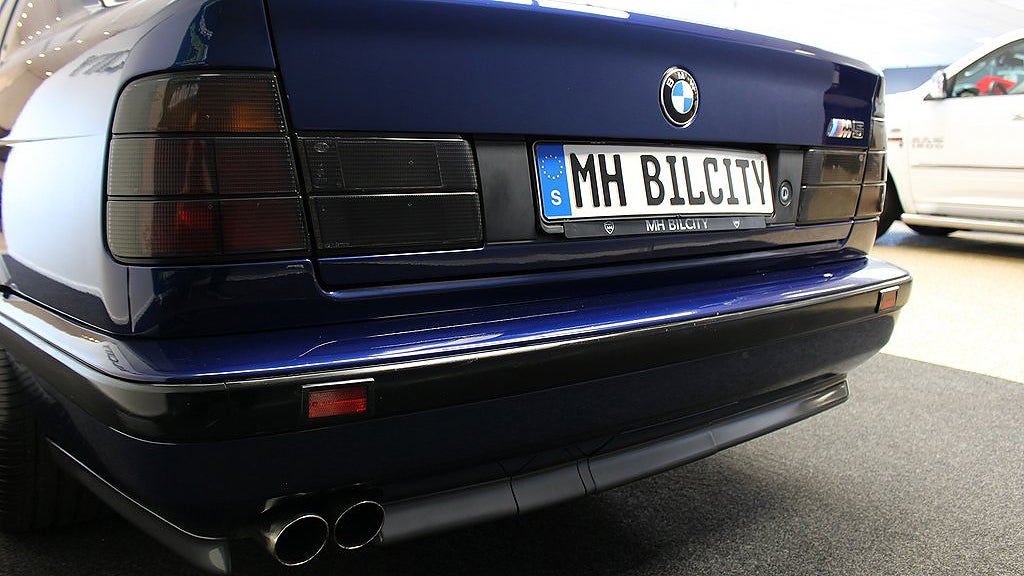 BMW M5 har rullat 18 310 mil. 