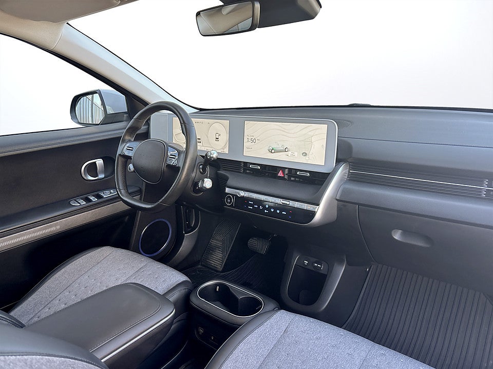 Bild på Hyundai IONIQ 5 Essential 77kWh 228hk Aut B-KAMERA CARPLAY