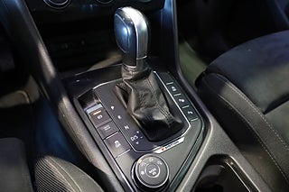 SUV Volkswagen Tiguan 28 av 34