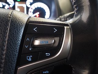 SUV Toyota Land Cruiser 18 av 28