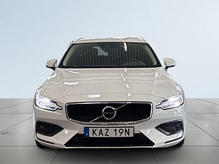Volvo V60 B4 Momentum Advanced S&V-hjul/Carplay/H/K/Kamera/Drag – bild 2