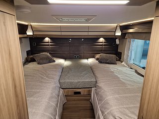 Husbil-integrerad Kabe IMPERIAL Ri 810 LGB 25 av 36