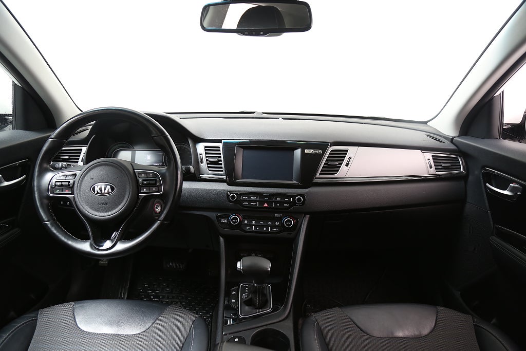 Kia Niro P-HEV 141hk Advance Plus Aut Extraljus Motorv Dragkrok 2019