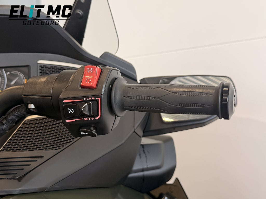 Can-Am Spyder 2023 - miniatyr 30