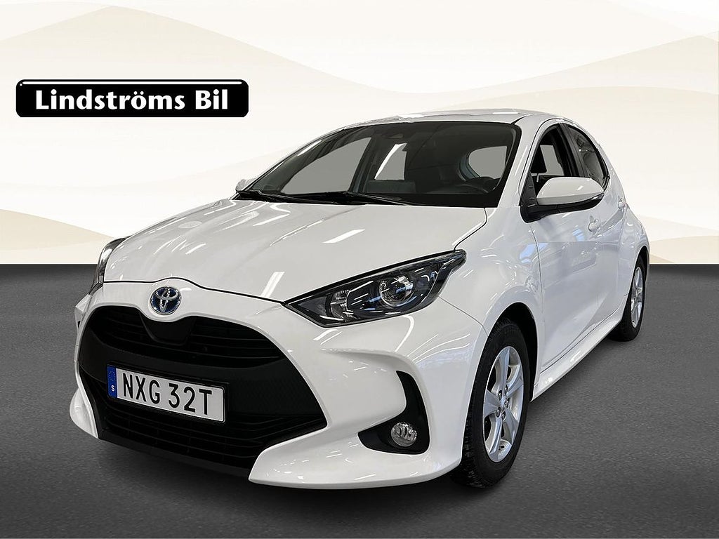 Toyota Yaris Hybrid Active Komfortpaket 1.5 116hk V-Hjul Moms