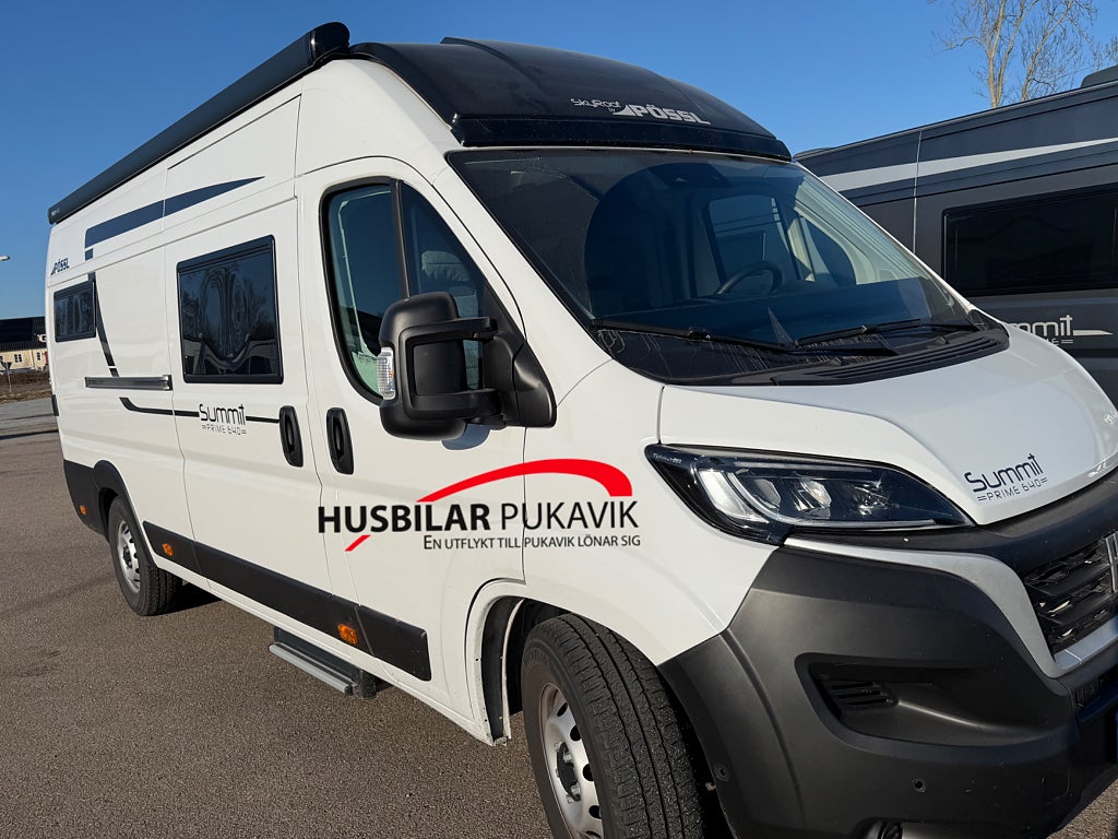 Pössl Summit 640 Automat 350 mil  All i paket Solcell Navi 