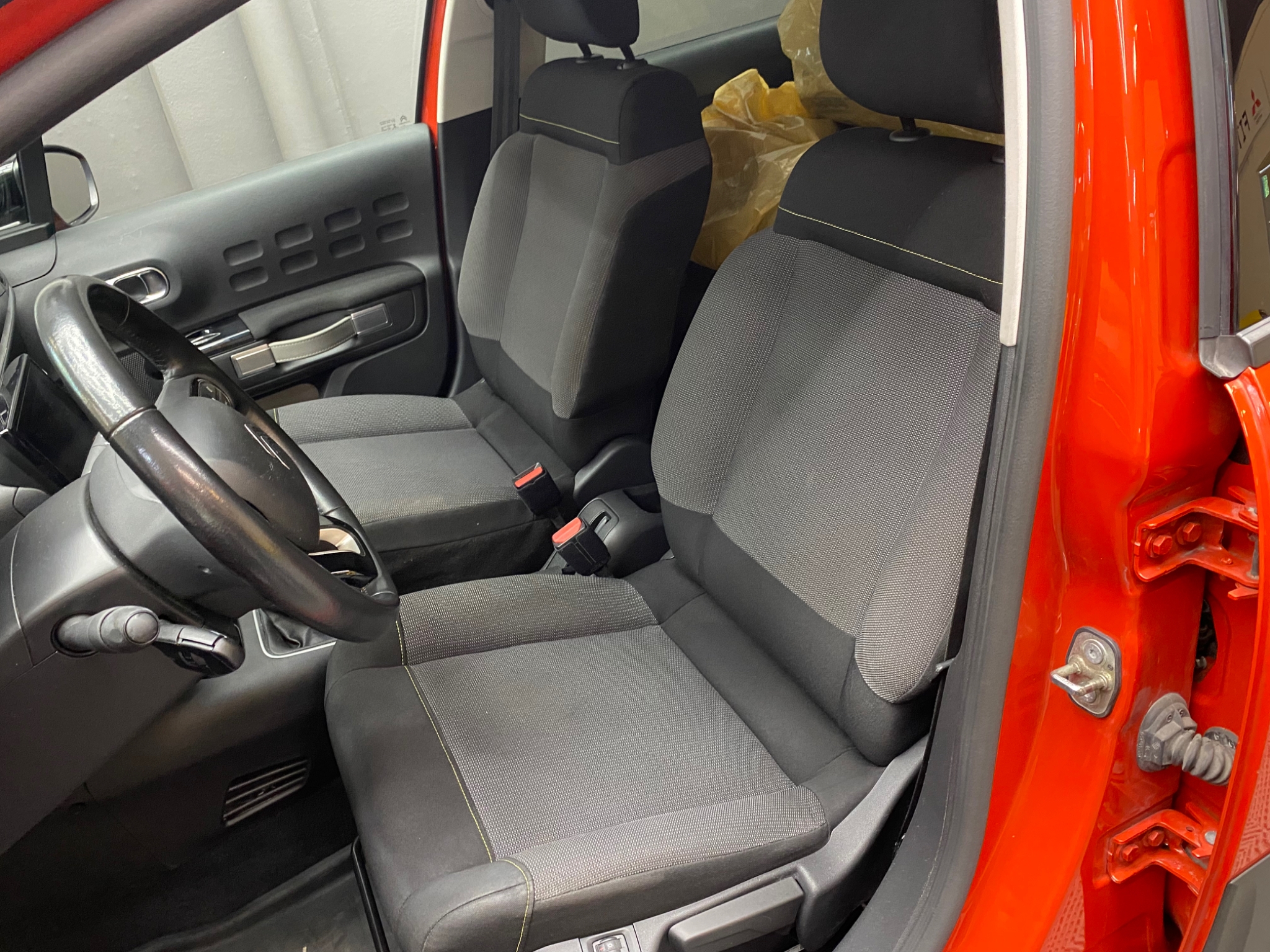 Citroen C3 1.2 PureTech 110hk Automat 2020, kuva 5/39
