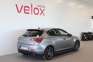Halvkombi Alfa Romeo Giulietta 4 av 26