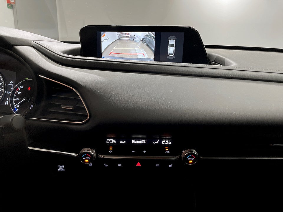 Bild på Mazda CX-30 2.0 SKYACTIV-X M 150hk Aut - B-KAMERA, CARPLAY