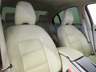 Sedan Volvo S80 9 av 23