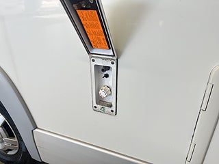 Husbil-halvintegrerad Kabe TM 740 LXL 6 av 21