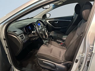 Hyundai i30 Kombi 1.6 CRDi Comfort Drag Rattvärme MoK S/V-hjul – bild 7