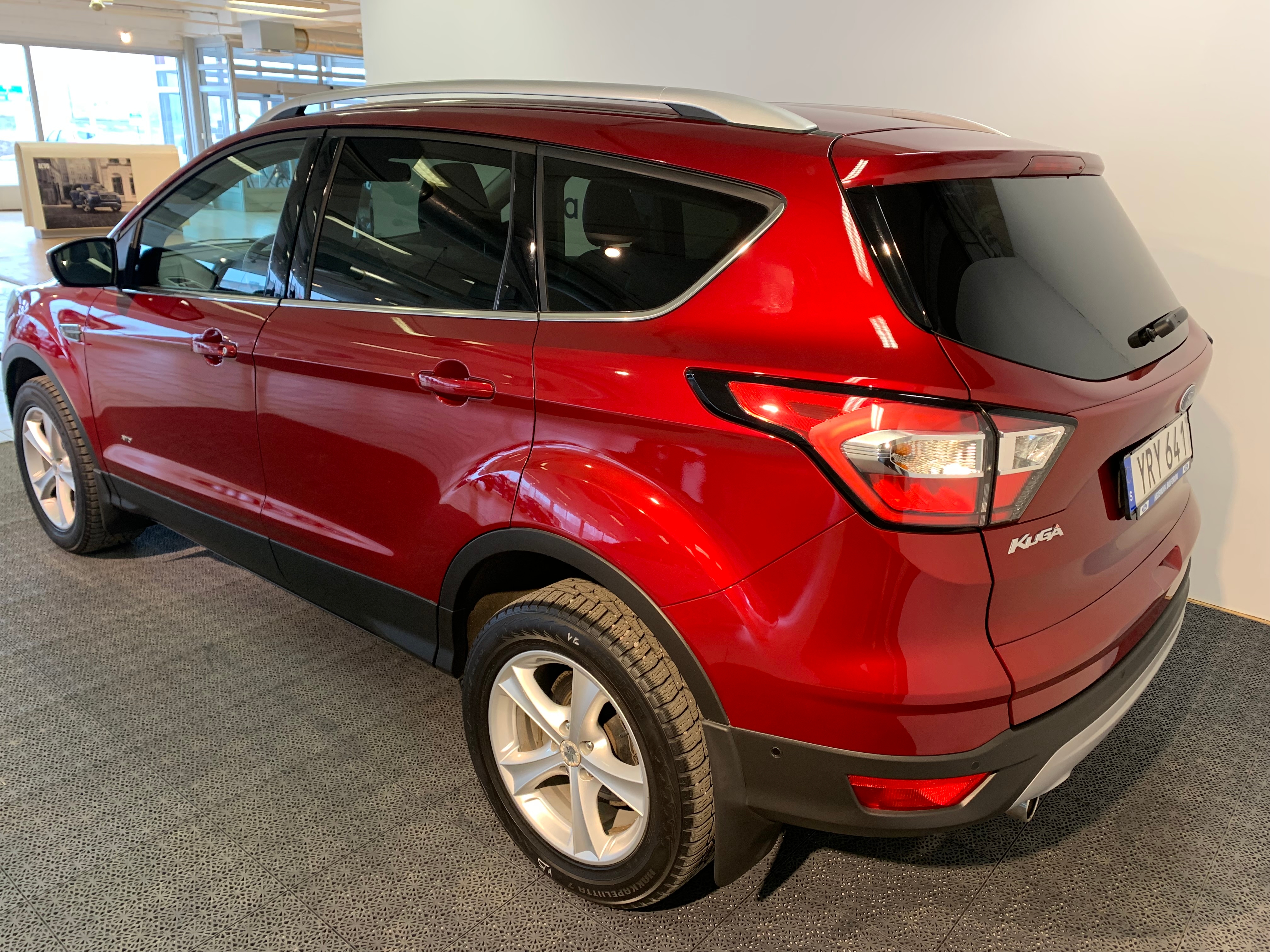 Ford Kuga 2.0 TDCi 150 Titanium AWD 5-d, bild 3/16