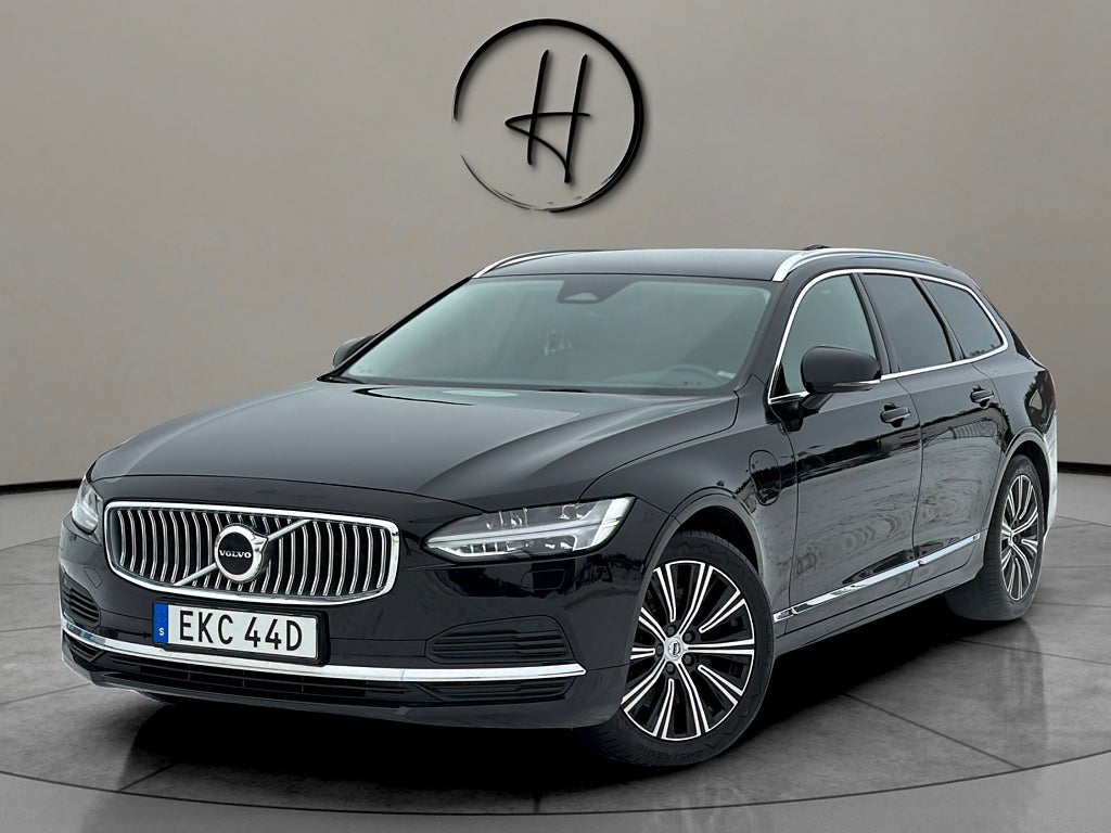 Volvo V90 Recharge T6 AWD Kamera BLIS Google Assist Drag MKT UTR