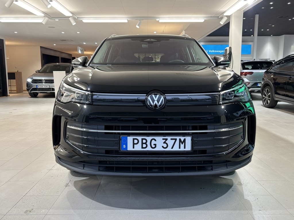 Volkswagen Tiguan 1.5 eTSI 150 hk DSG 2026, bild 2/55