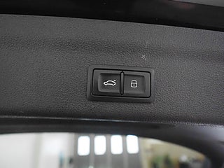 Kombi Audi A6 25 av 27