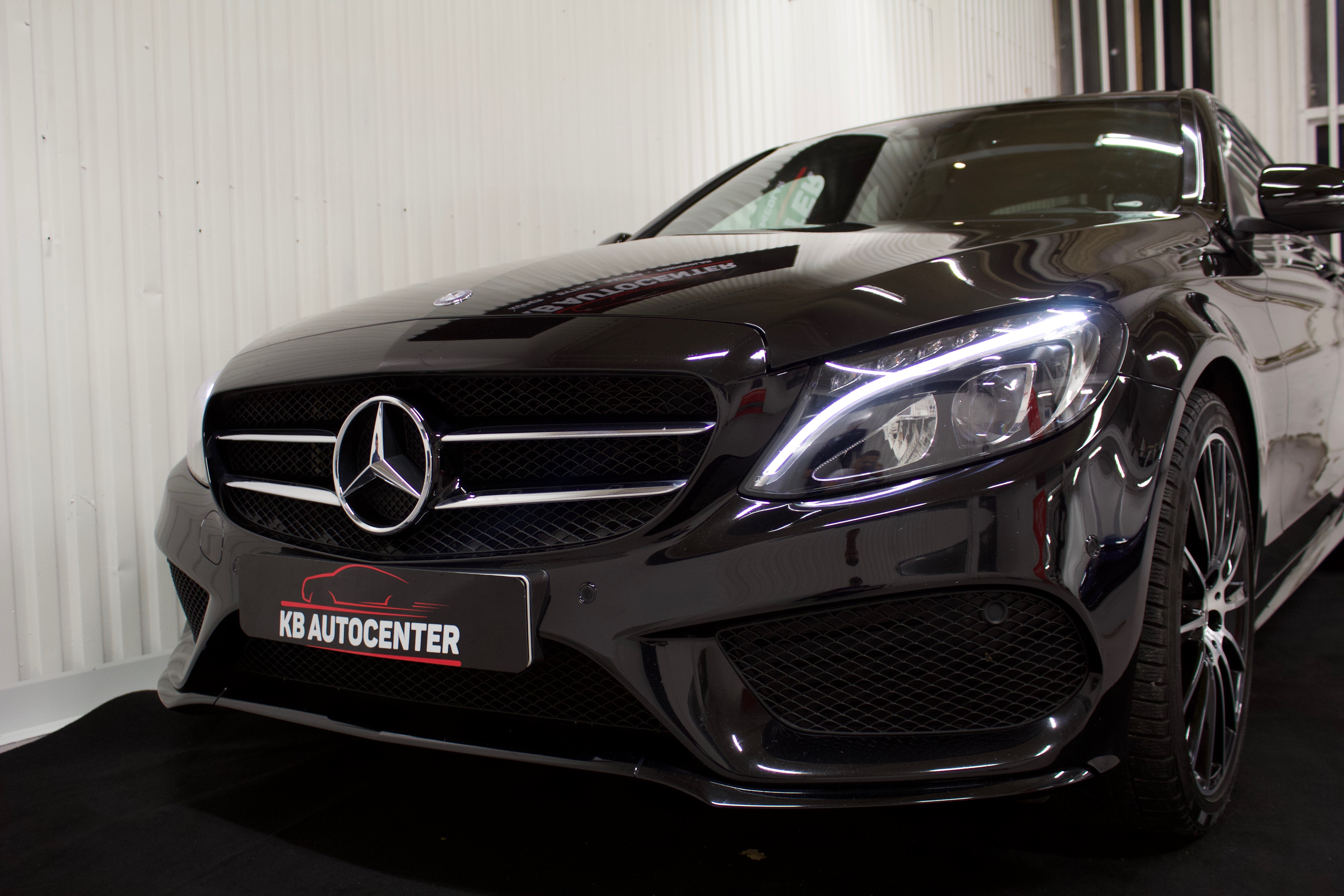 Mercedes-Benz C 220d AMG 2017, bild 6/31