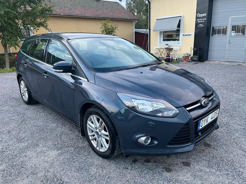 Ford Focus Kombi 100hk EcoBoost Titanium M-Värmare