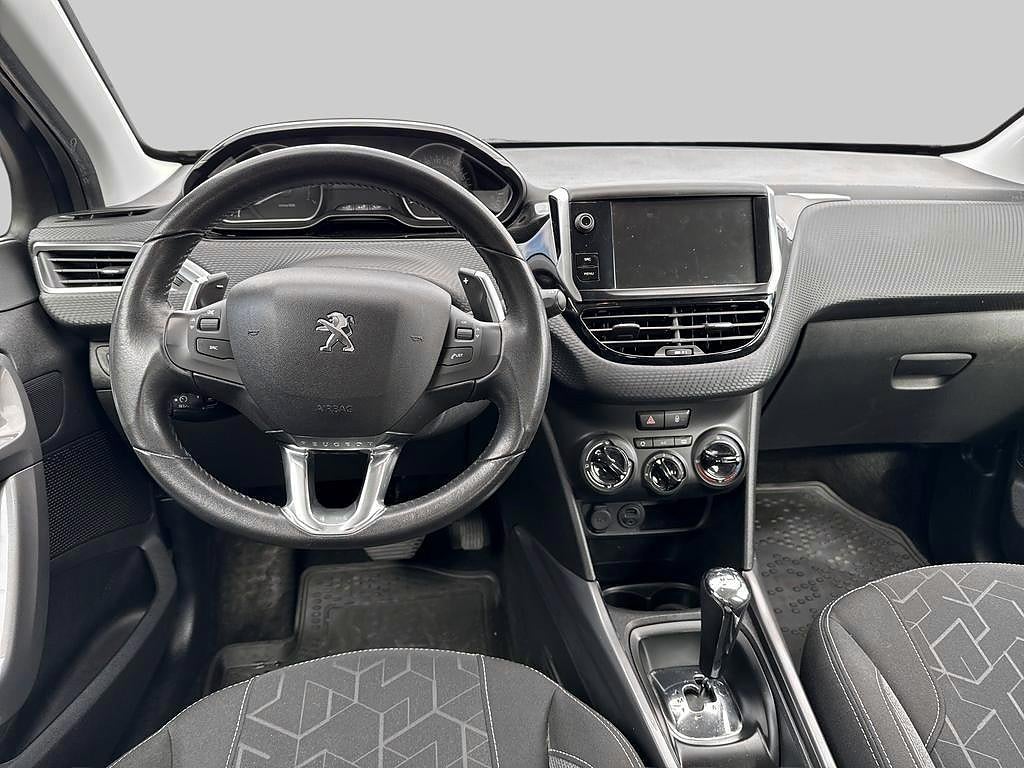 Peugeot 2008 2016 - miniatyr 8